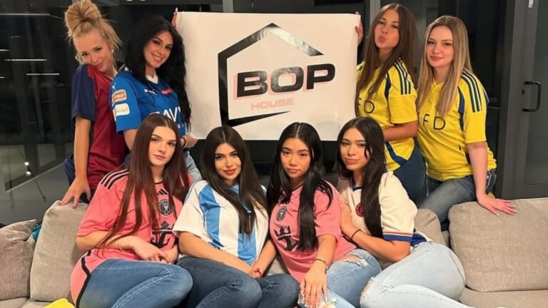 Ocho creadoras de OnlyFans convierten una mansión en una fábrica de contenido digital y millones de dólares