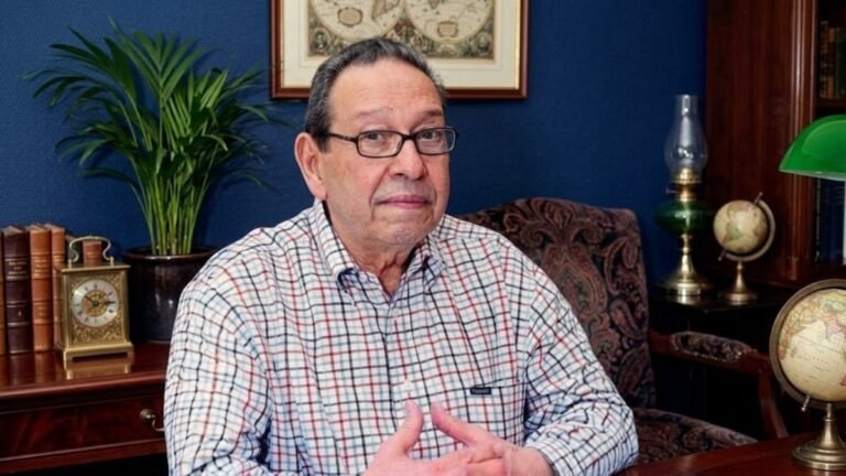 EL SENADO APRUEBA PROYECTO PARA DESIGNAR LA AVENIDA DE CIRCUNVALACIÓN DE BANÍ CON EL NOMBRE DE "RAFAEL DE JESÚS PERELLÓ ABREU"