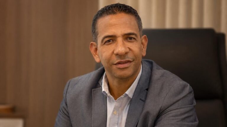 Fuerza del Pueblo designa a Pedro Jiménez como director de su nueva Unidad Especial de Comunicación Estratégica